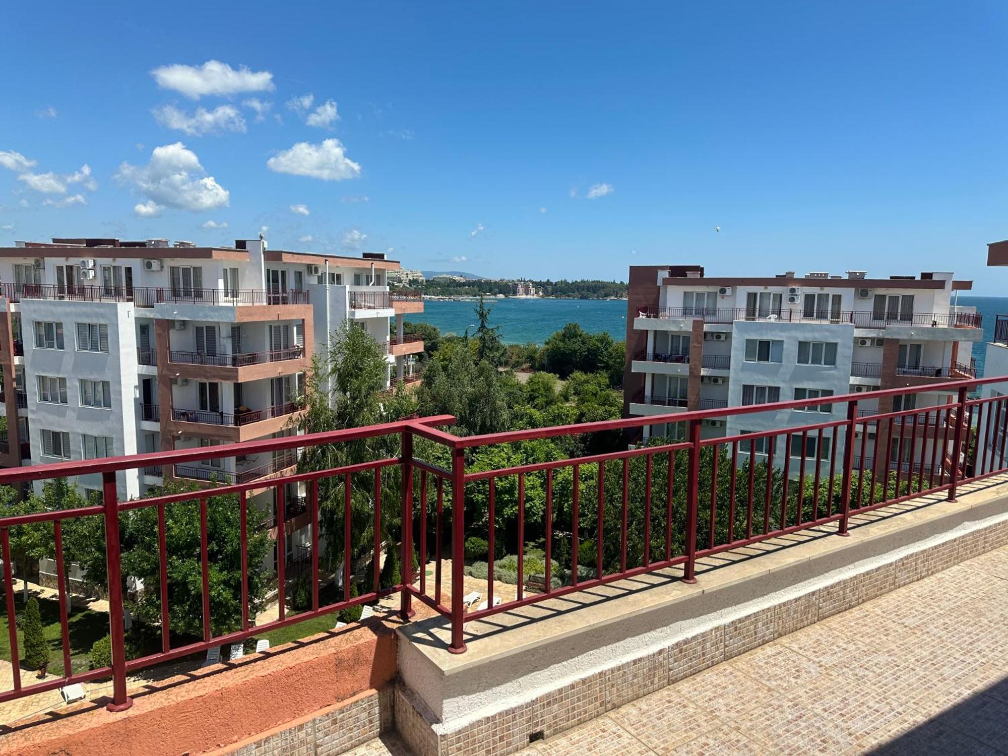 Riviera Fort Beach Apartments By Kalina Resort, Ravda Exterior photo