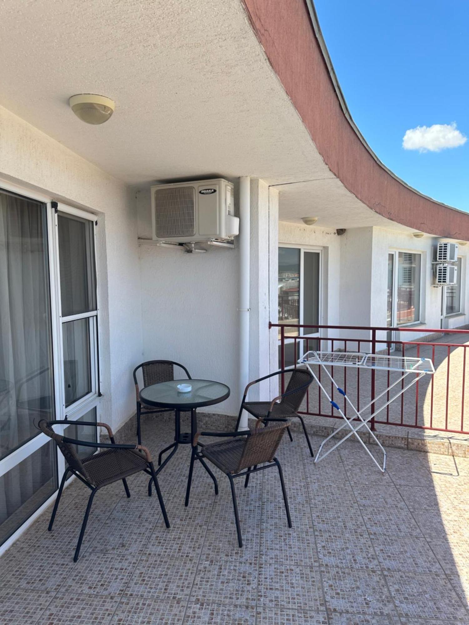 Riviera Fort Beach Apartments By Kalina Resort, Ravda Exterior photo