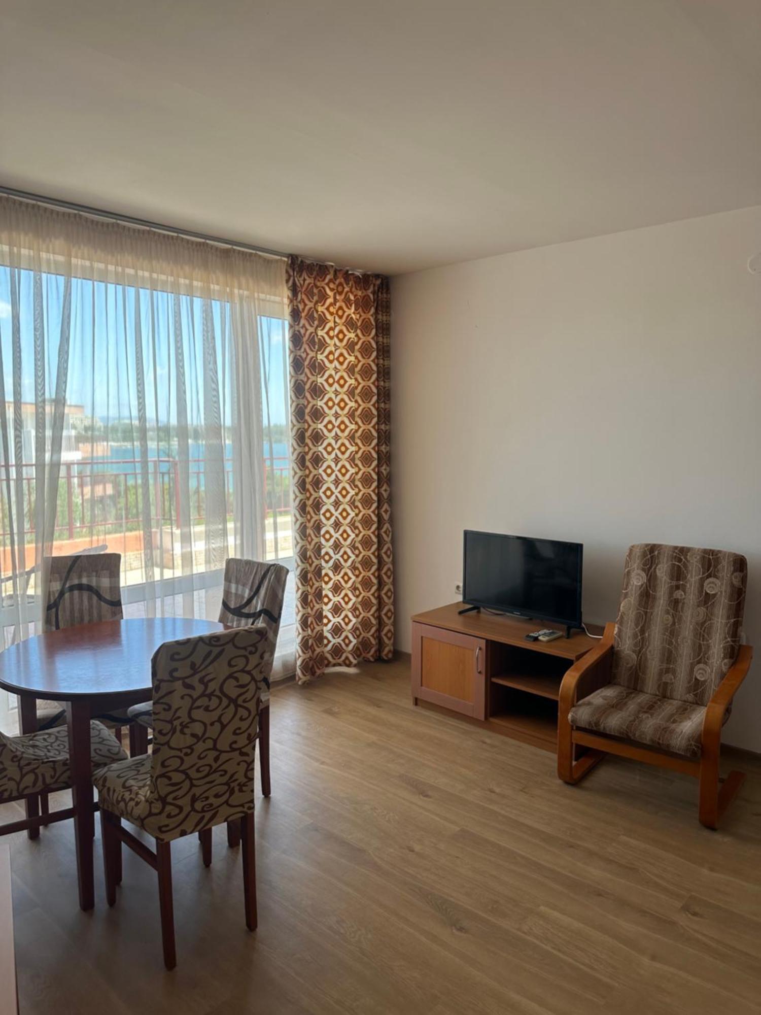 Riviera Fort Beach Apartments By Kalina Resort, Ravda Exterior photo