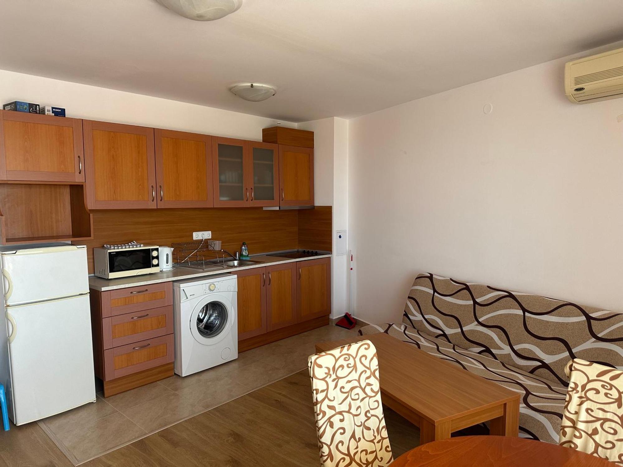 Riviera Fort Beach Apartments By Kalina Resort, Ravda Exterior photo
